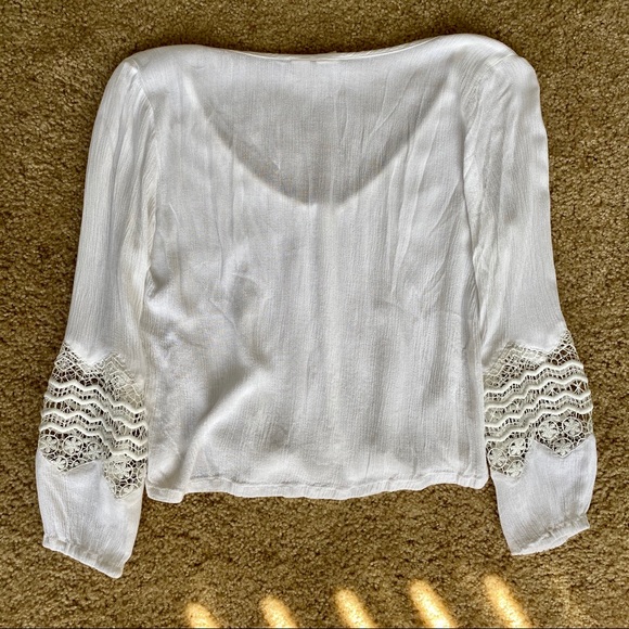White Roxy Peasant Blouse - Picture 2 of 5